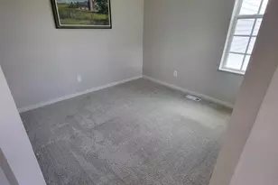 4852 Airlake Dr, Woodbury, MN 55129 - Photo 3