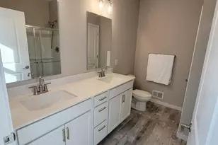 4852 Airlake Dr, Woodbury, MN 55129 - Photo 11