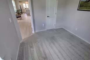 4852 Airlake Dr, Woodbury, MN 55129 - Photo 7