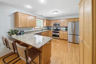 2505 Boulder Ridge Ln NW, Rochester, MN 55901 - Photo 9