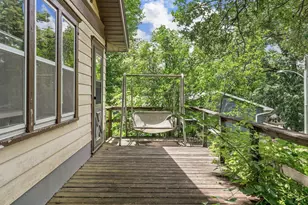 201 Hillcrest Dr, Waterville, MN 56096 - Photo 7