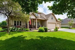 10610 Pinnacle Way, Woodbury, MN 55129 - Photo 3