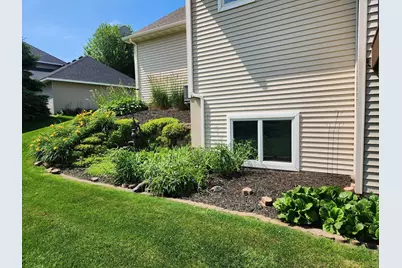 10610 Pinnacle Way, Woodbury, MN 55129 - Photo 7