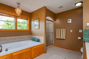 10610 Pinnacle Way, Woodbury, MN 55129 - Photo 29