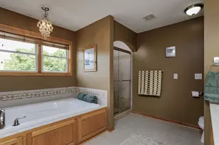 10610 Pinnacle Way, Woodbury, MN 55129 - Photo 27