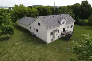 6592 295th St E, Cannon Falls, MN 55009 - Photo 9