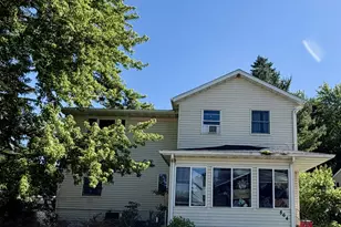 864 Fountain St, Fountain City, WI 54629 - Photo 1