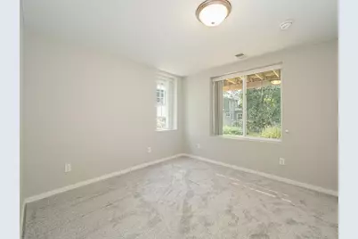 634 Orange Avenue W, Saint Paul, MN 55117 - Photo 23