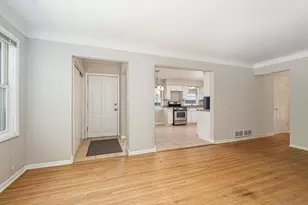 634 Orange Ave W, Saint Paul, MN 55117 - Photo 11