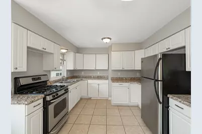 634 Orange Avenue W, Saint Paul, MN 55117 - Photo 15