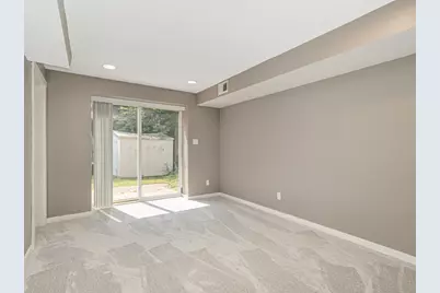 634 Orange Avenue W, Saint Paul, MN 55117 - Photo 21