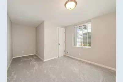 634 Orange Avenue W, Saint Paul, MN 55117 - Photo 25