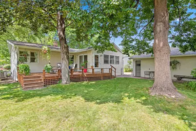 2570 Avon Street N, Roseville, MN 55113 - Photo 3