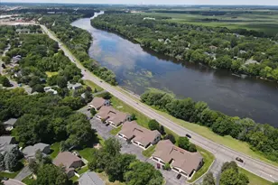 660 Riverview Dr, Monticello, MN 55362 - Photo 5