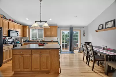 1765 Spruce Meadows Drive SE, Rochester, MN 55904 - Photo 5