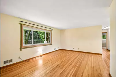 15606 Minnetonka Boulevard, Minnetonka, MN 55345 - Photo 3