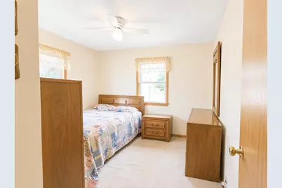 18 S Oregon Avenue, Morris, MN 56267 - Photo 17