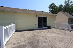 18 S Oregon Ave, Morris, MN 56267 - Photo 41