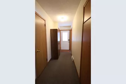 18 S Oregon Avenue, Morris, MN 56267 - Photo 11