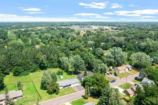 522 3rd St, Mora, MN 55051 - Photo 9