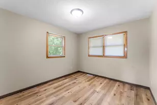 522 3rd St, Mora, MN 55051 - Photo 27