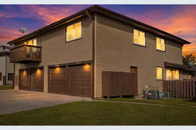 6311 84th Court N, Brooklyn Park, MN 55445 - Photo 5