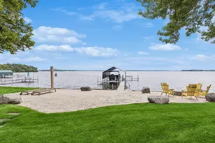 520 Ferndale Rd W, Wayzata, MN 55391 - Photo 69