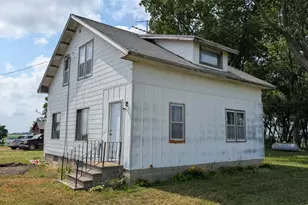 21509 600th Ave, Wells, MN 56097 - Photo 3