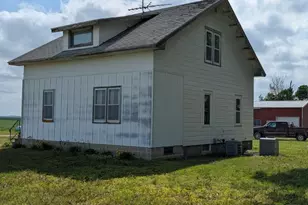 21509 600th Ave, Wells, MN 56097 - Photo 5