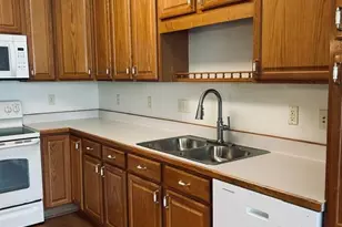 8341 Lyndale Ave S, Bloomington, MN 55420 - Photo 3