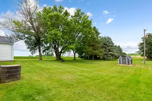 531 1st St SW, New Richland, MN 56072 - Photo 11