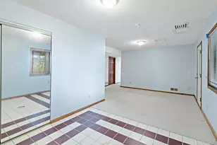 7600 Eileen St, Eden Prairie, MN 55346 - Photo 35