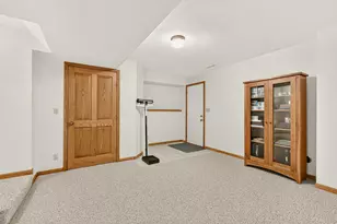 1813 13th Ave NE, Rochester, MN 55906 - Photo 29