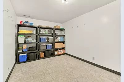 1813 13th Avenue NE, Rochester, MN 55906 - Photo 37