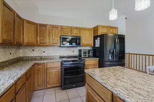 3084 Wilds Ridge Ct NW, Prior Lake, MN 55372 - Photo 7