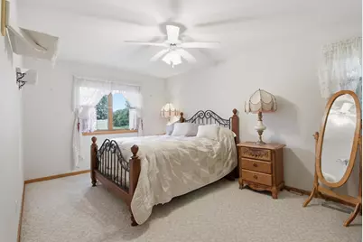 2204 20th Street SW, Willmar, MN 56201 - Photo 25