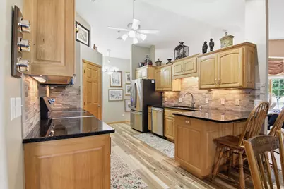 2204 20th Street SW, Willmar, MN 56201 - Photo 11