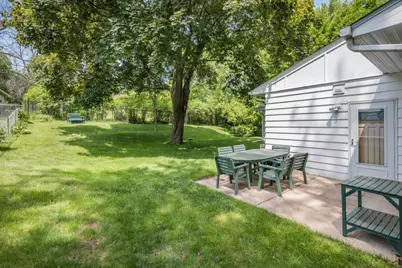 2925 Kyle Avenue N, Golden Valley, MN 55422 - Photo 29