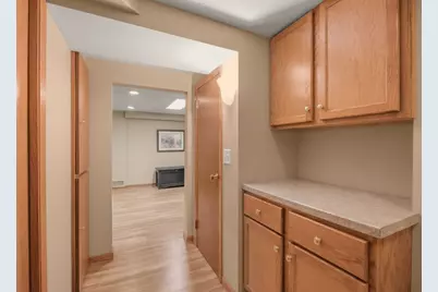2925 Kyle Avenue N, Golden Valley, MN 55422 - Photo 19