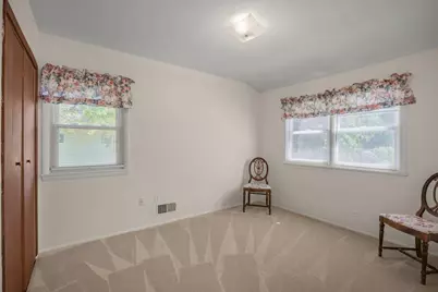 2925 Kyle Avenue N, Golden Valley, MN 55422 - Photo 17