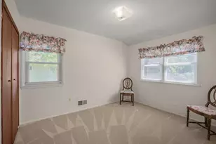 2925 Kyle Ave N, Golden Valley, MN 55422 - Photo 17