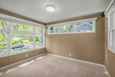 2925 Kyle Avenue N, Golden Valley, MN 55422 - Photo 11