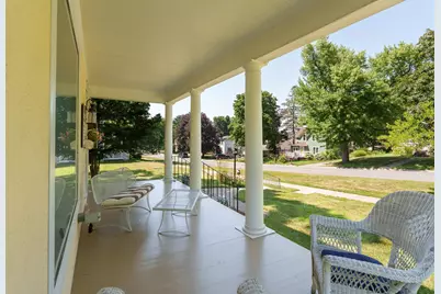 201 W Colvill Street, Cannon Falls, MN 55009 - Photo 5