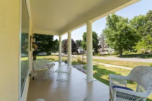 201 W Colvill St, Cannon Falls, MN 55009 - Photo 5