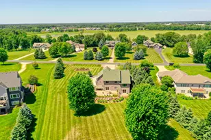 25157 Firefly Ave, Wyoming, MN 55092 - Photo 9