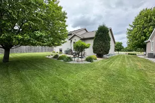 607 13th Ave N, Moorhead, MN 56560 - Photo 5