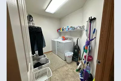 607 13th Avenue N, Moorhead, MN 56560 - Photo 31
