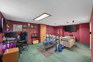 658 Nebraska Ave E, Saint Paul, MN 55106 - Photo 23