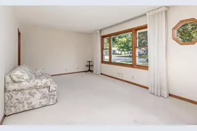 7638 Upton Avenue S, Richfield, MN 55423 - Photo 3