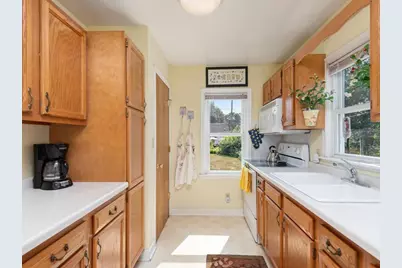 6315 Knox Avenue S, Richfield, MN 55423 - Photo 7